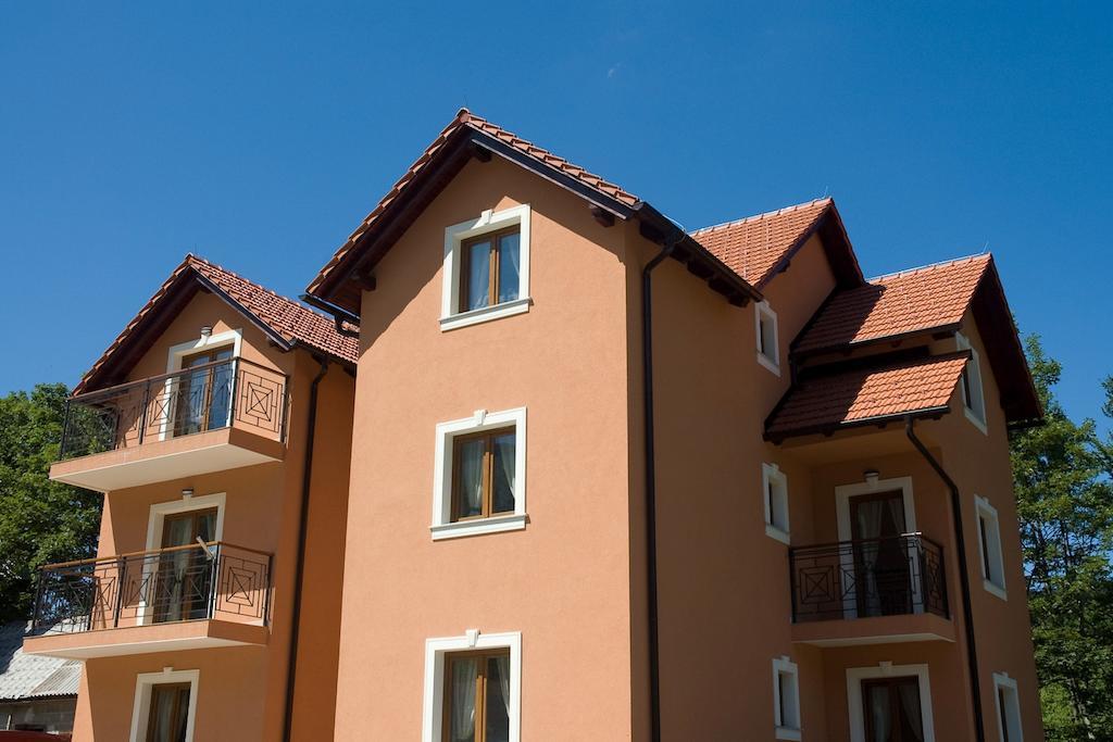 Apartments Manjan Krasno Polje Eksteriør billede